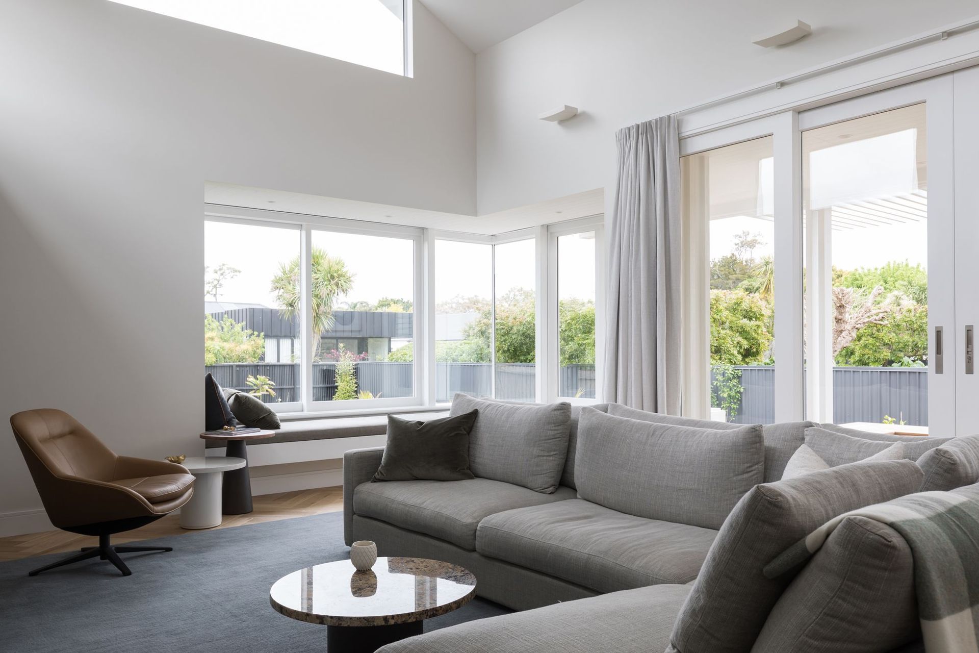 Villa Reno in Auckland by KKID and Malcolm Walker