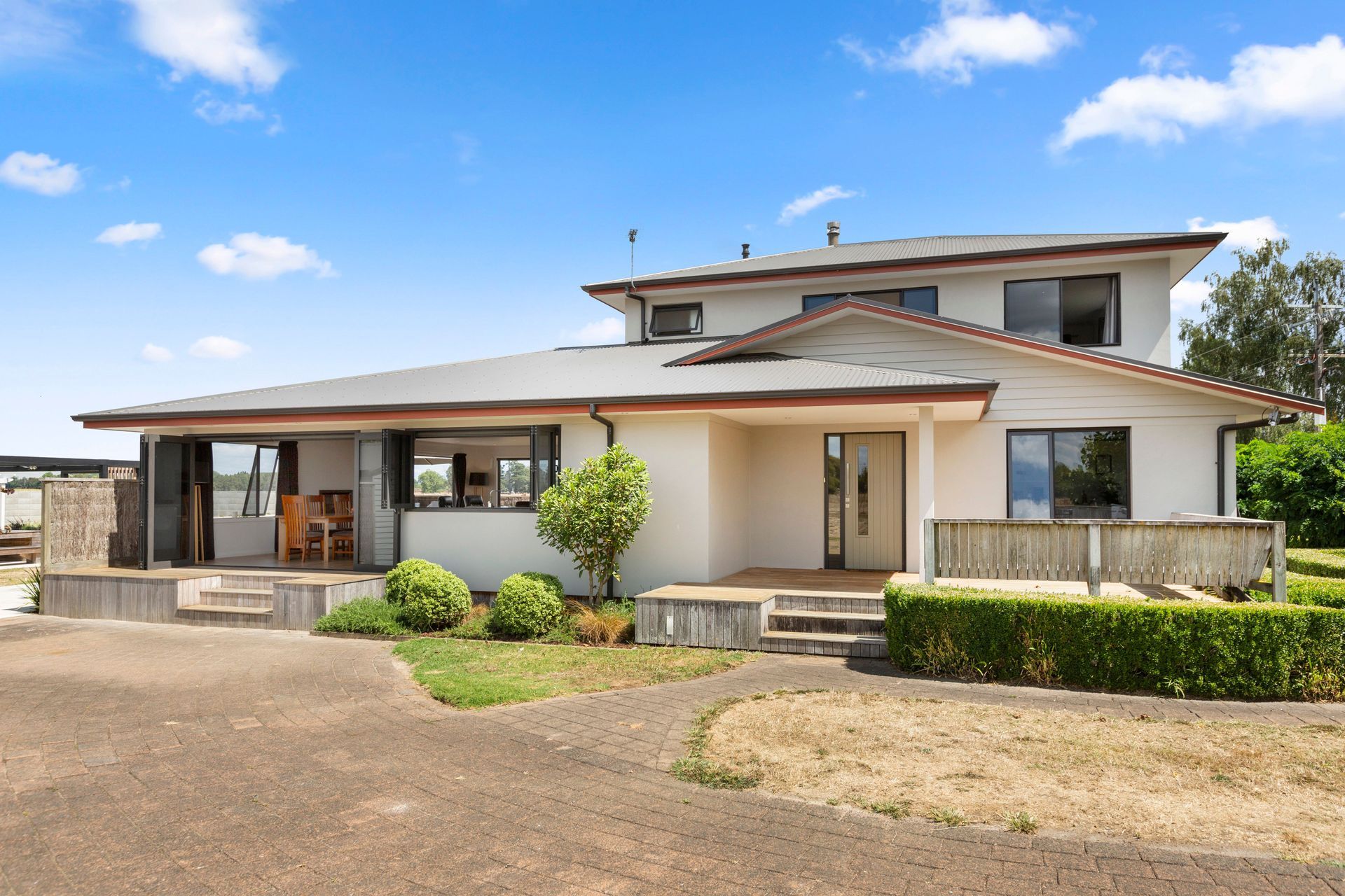 Woodside Road Renovation