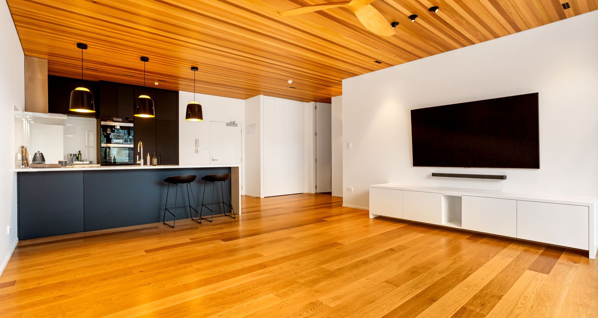Auckland City Apartment banner