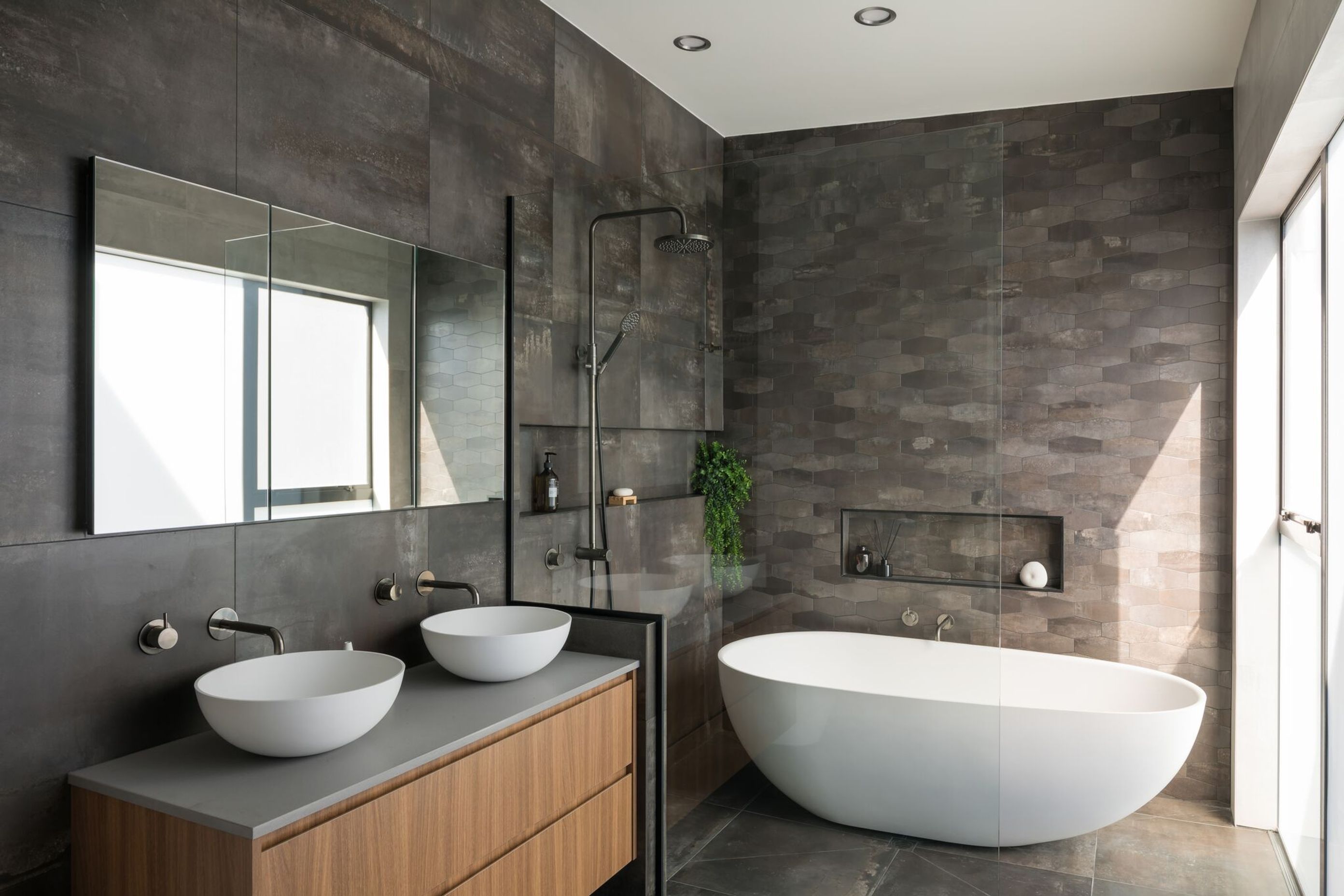 Ensuite