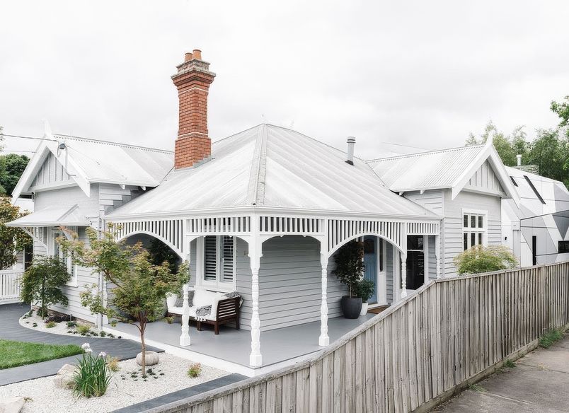 Loch Avenue Home