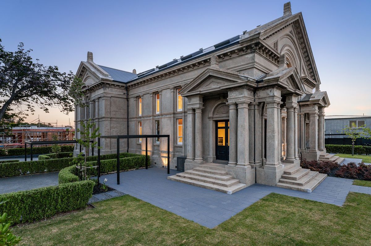 St James Apartments