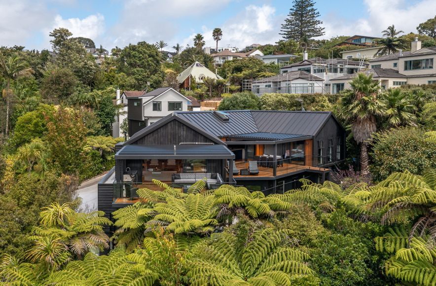 Castor Bay Renovation