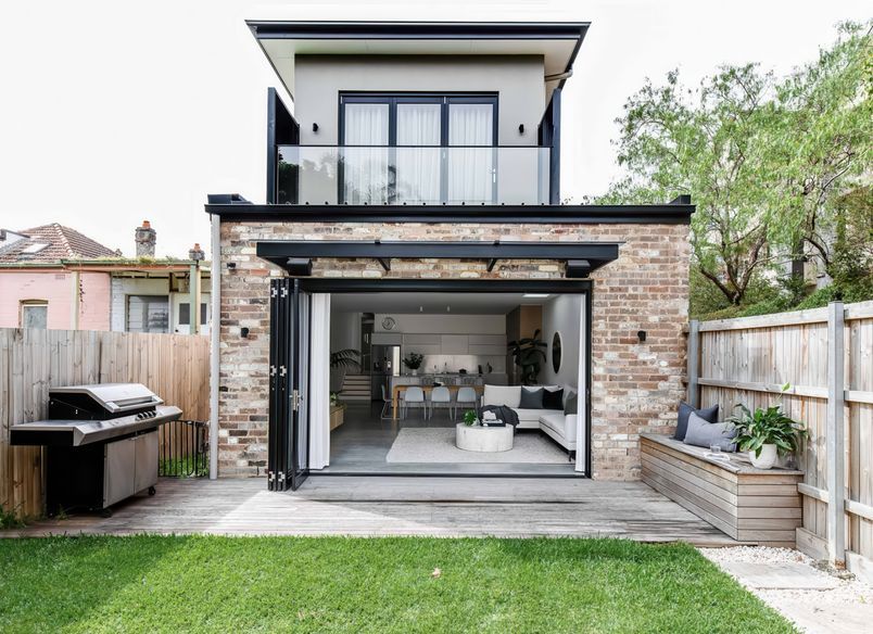 Laneway House