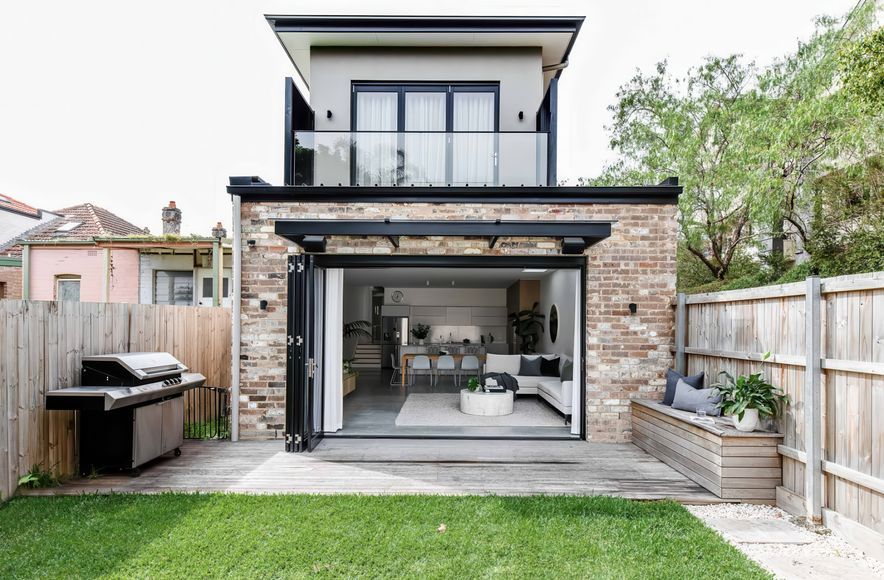 Laneway House