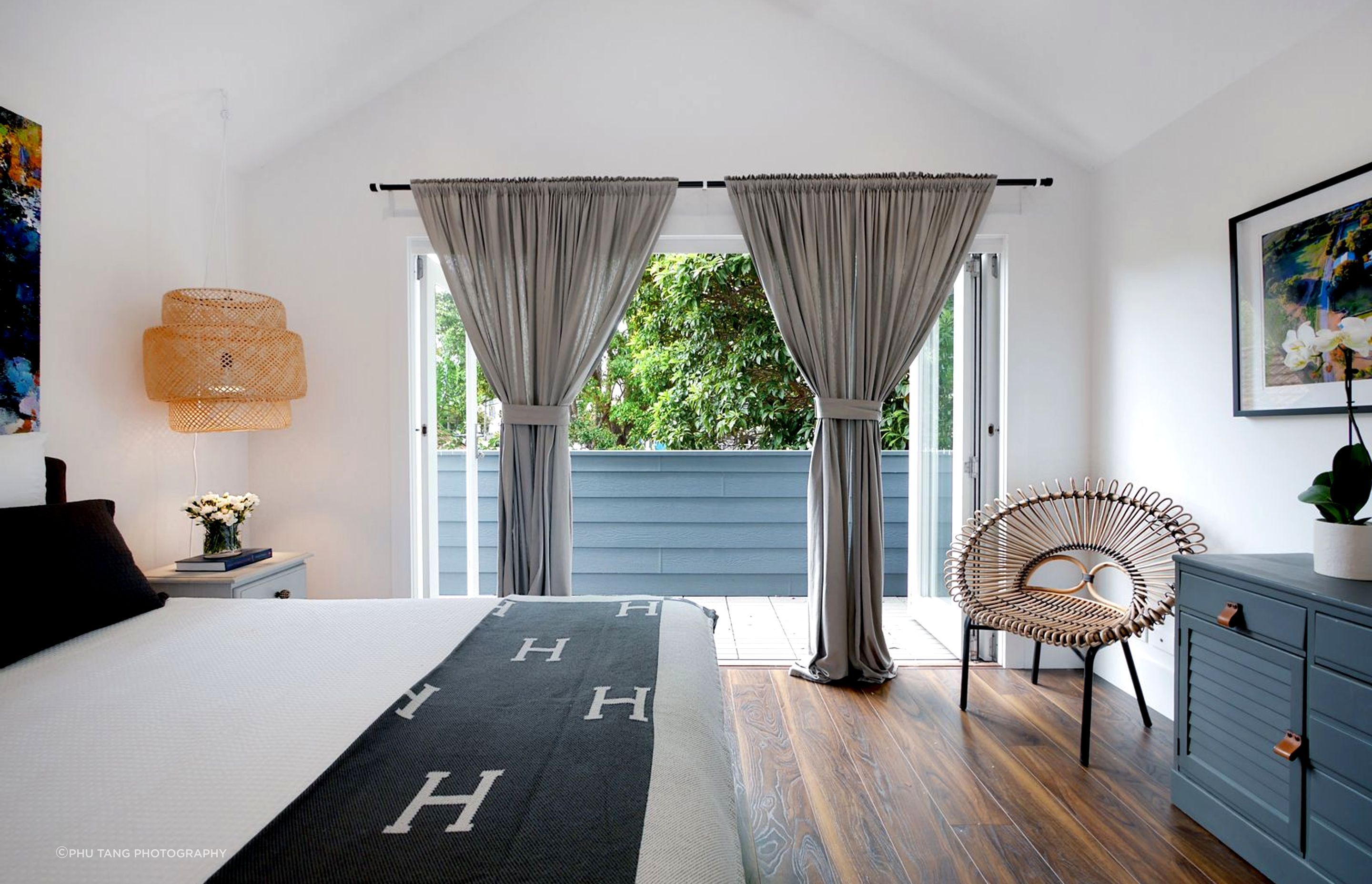 Stylish Nautical Townhouse