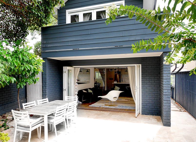 Stylish Nautical Townhouse