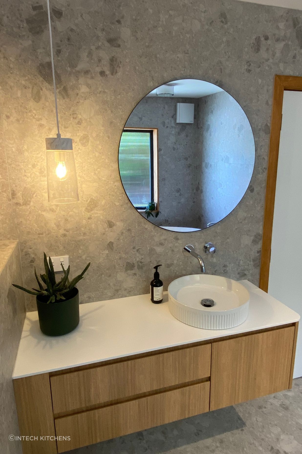 Snells beach bathroom renovation