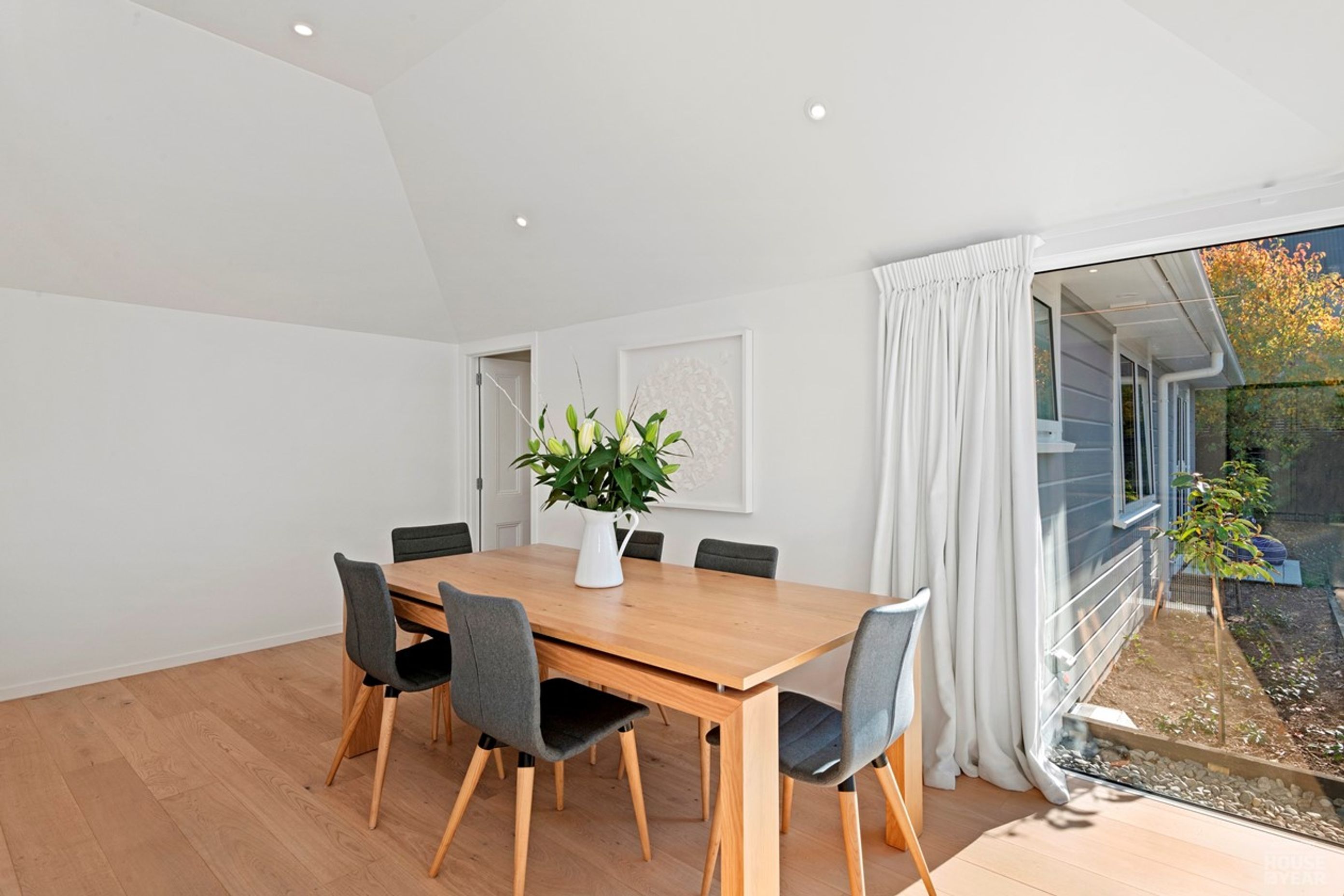 Modern Elegance