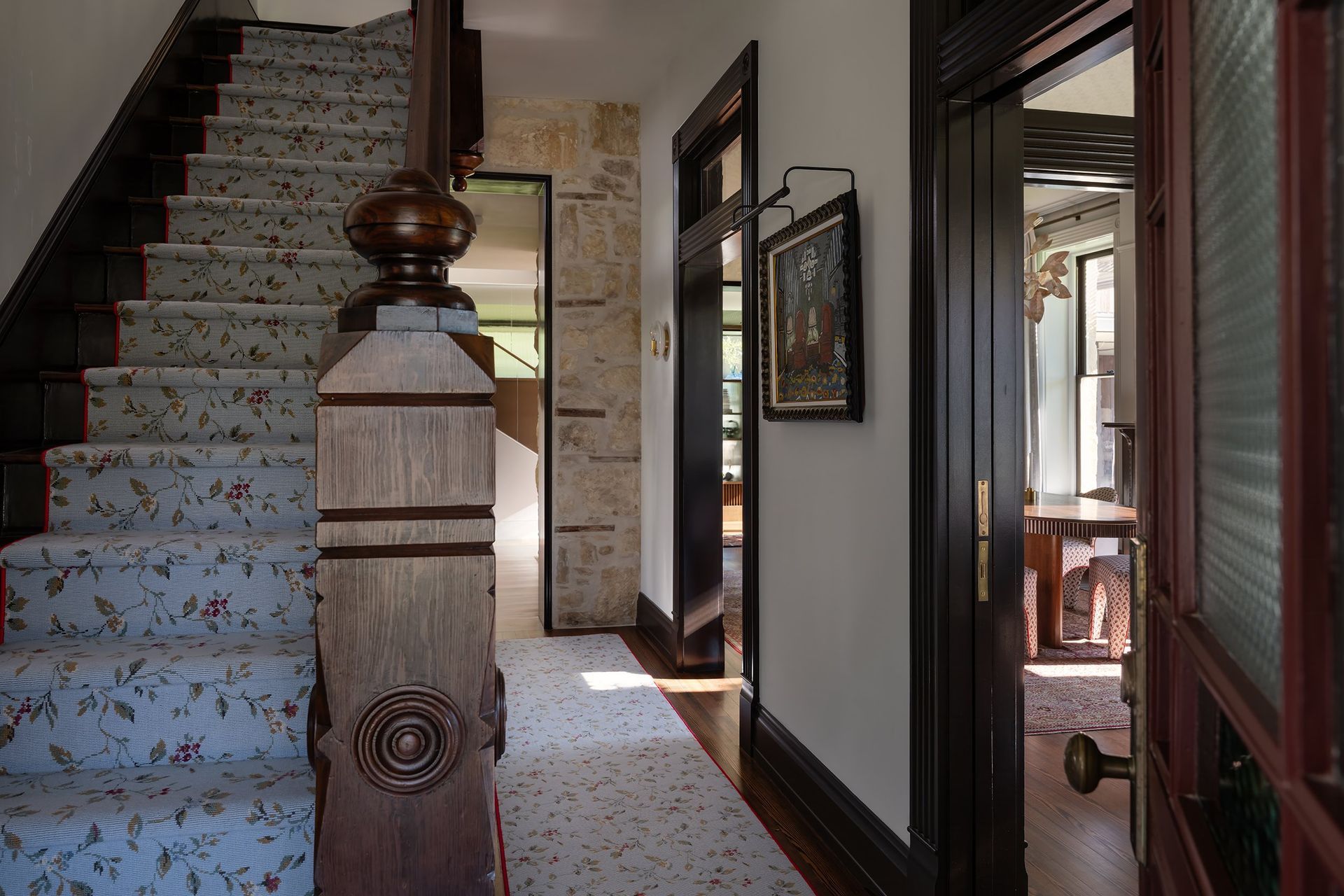 3PastandPresentPlaceCuppettKilpatrickArchitectureandInteriorDesignAustinTexashistoric-renovation-stair-hall-newel-post-transom-windows.jpg