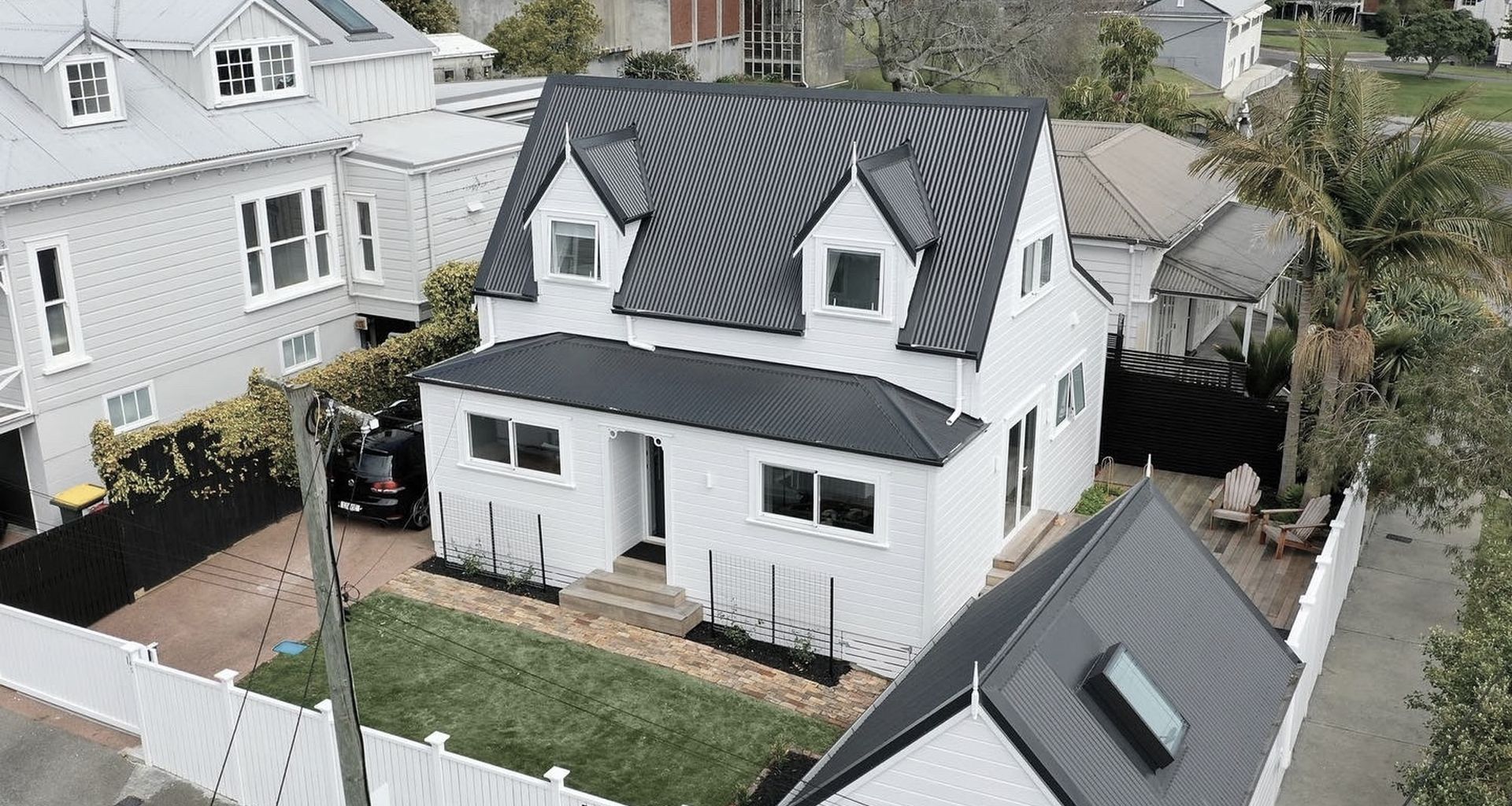 Ponsonby Reno banner