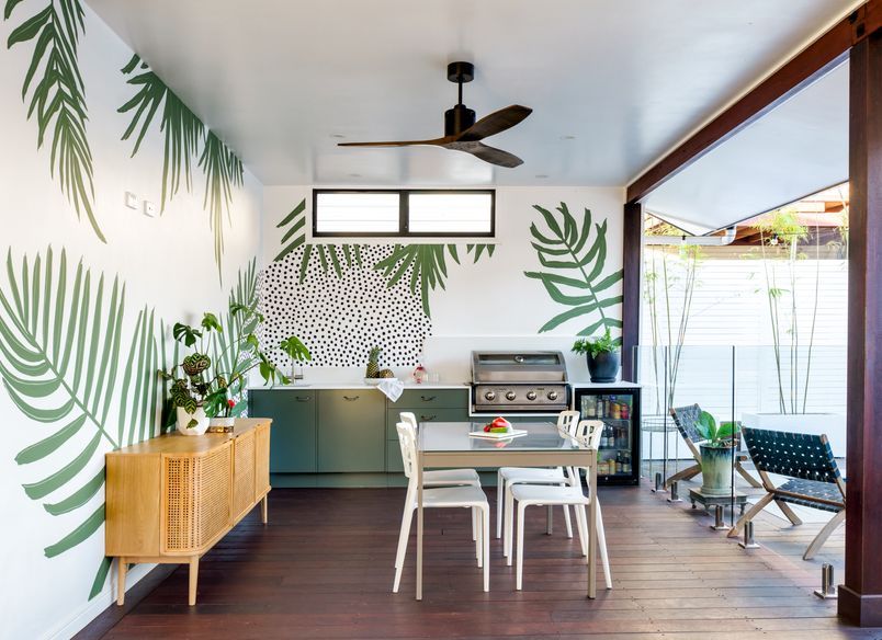 Tarragindi Outdoor Room & Kitchen