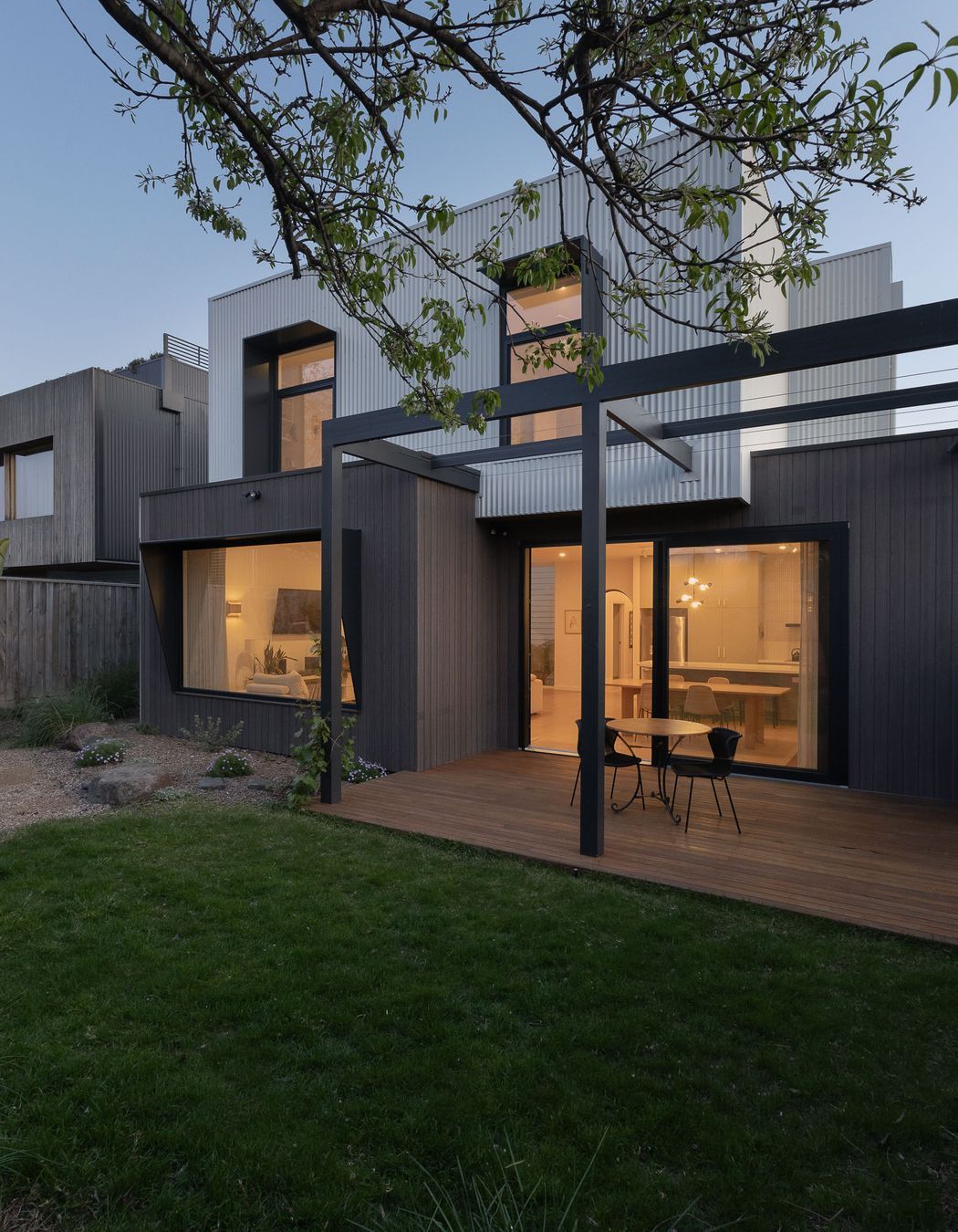 473Modern2-storey-ExtensionYarraville.jpg