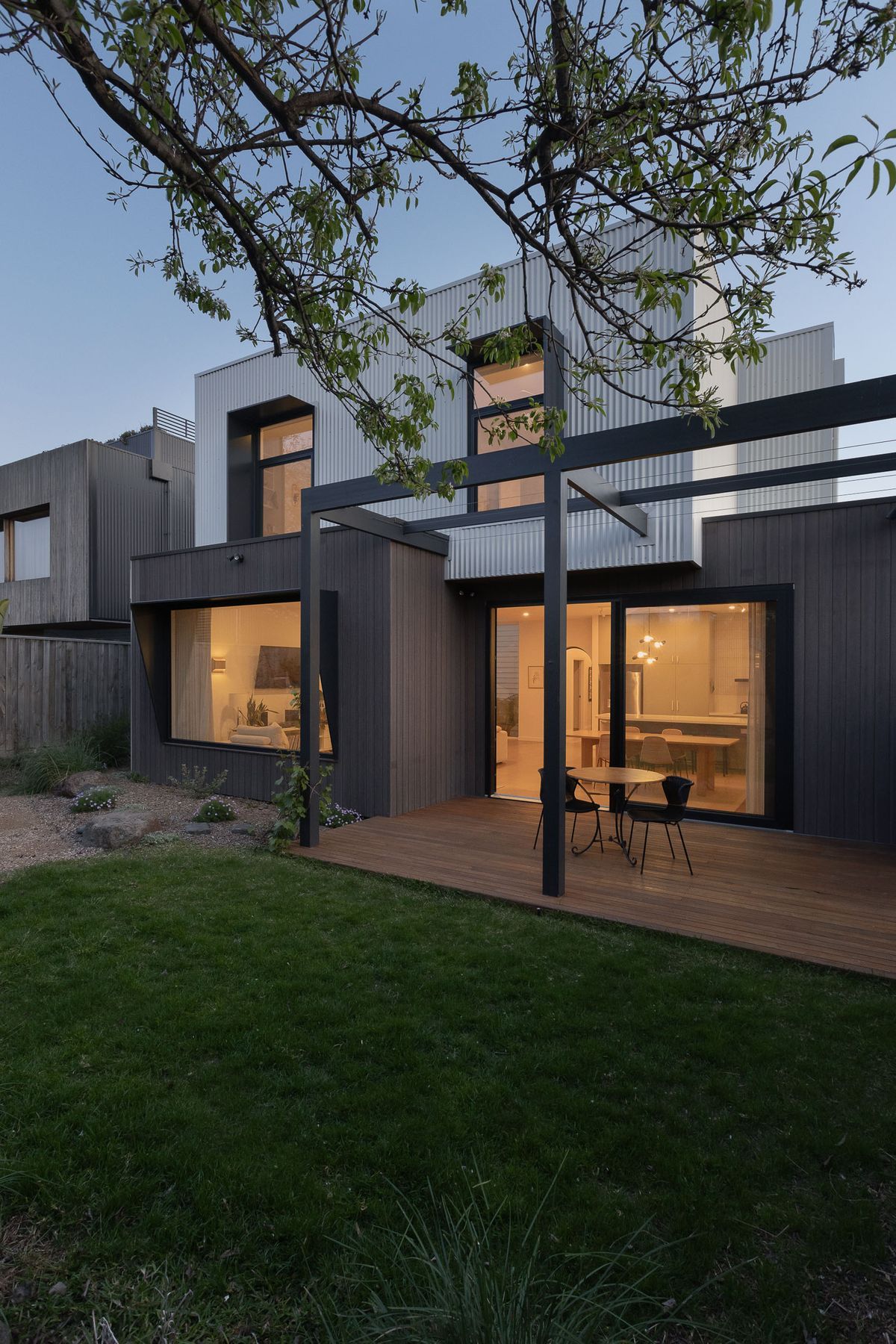 473Modern2-storey-ExtensionYarraville.jpg