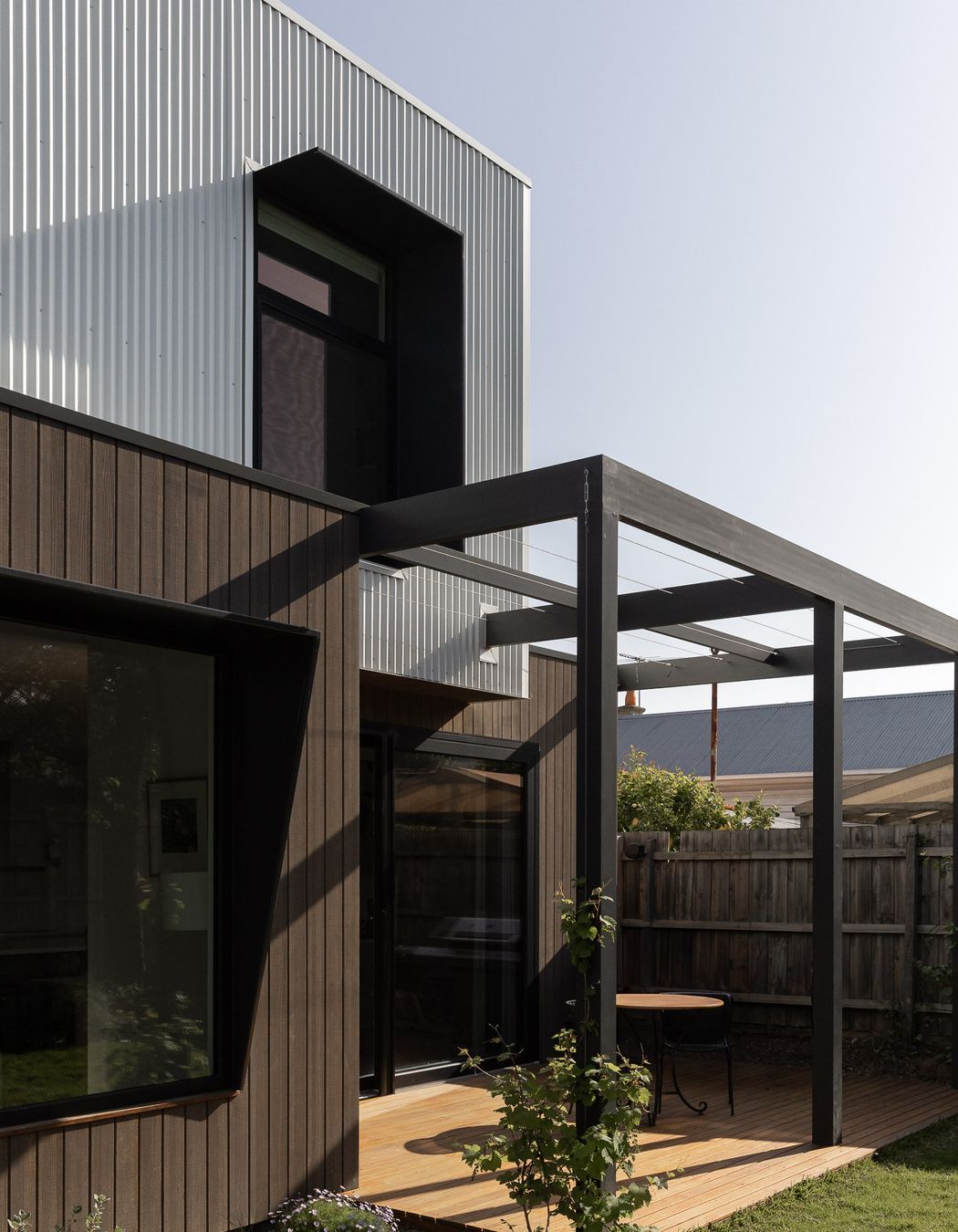 473Open-PergolaTimber-CladdingYarraville.jpg