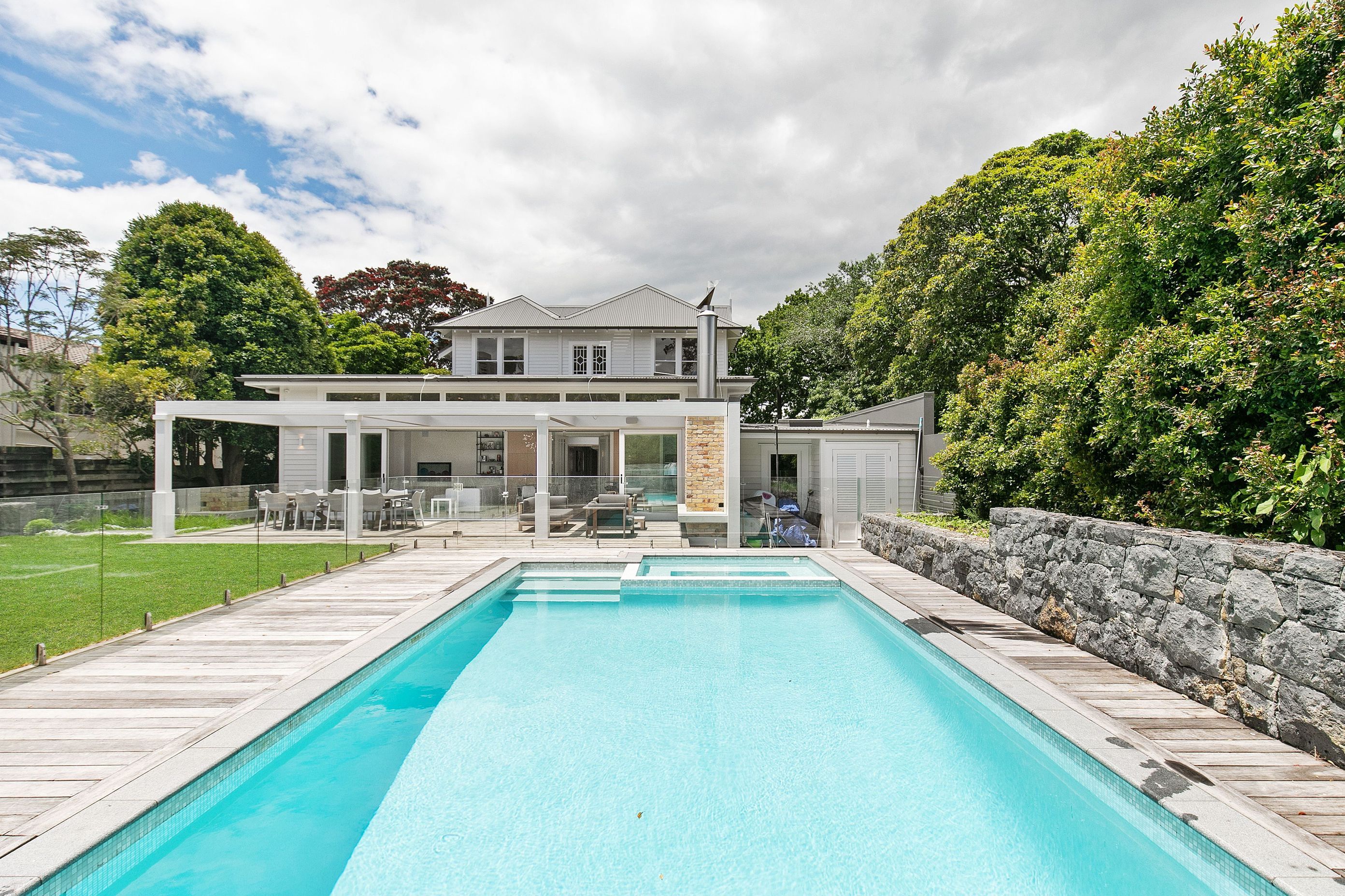 Epsom - Renovation