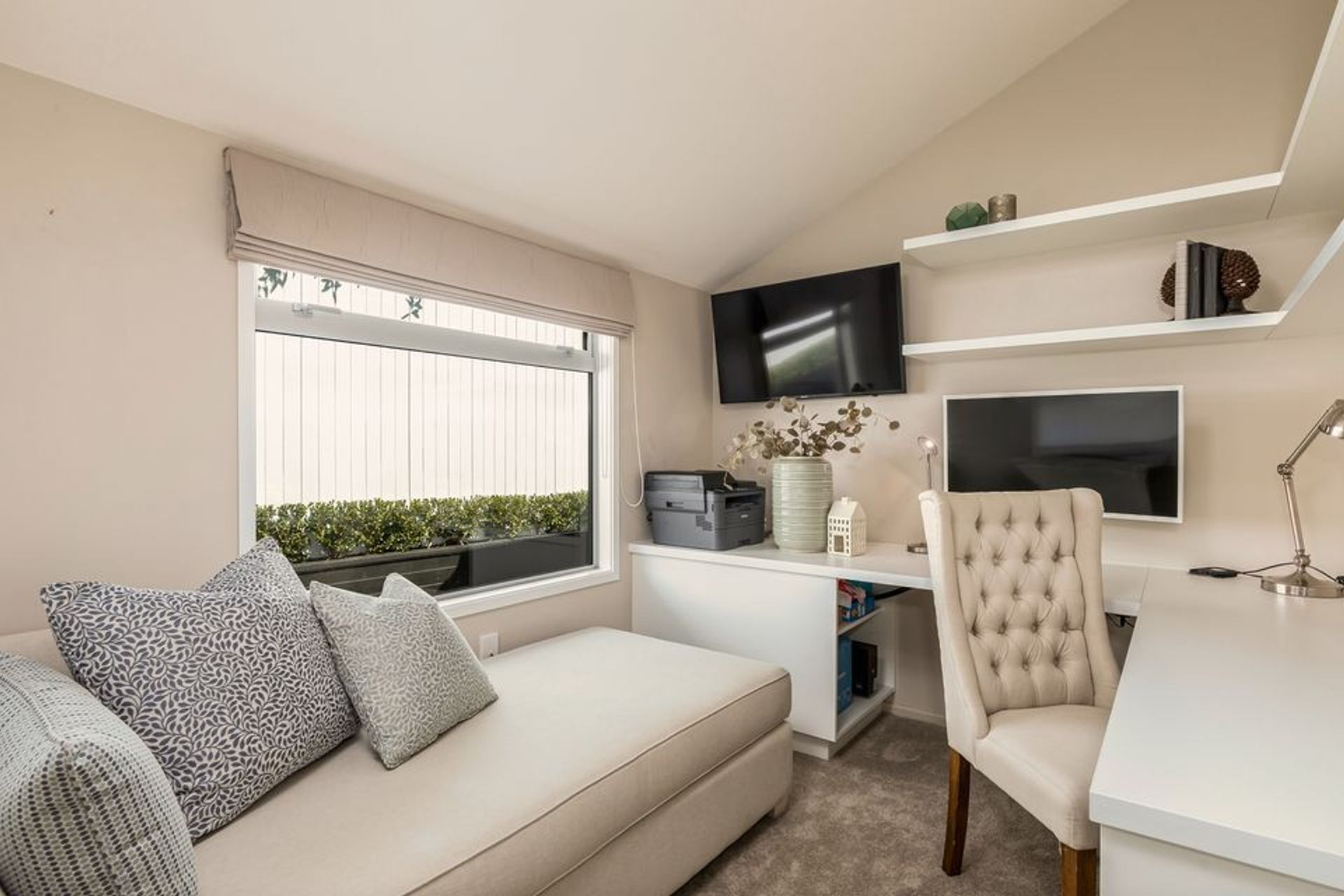 Mt Albert, Renovation