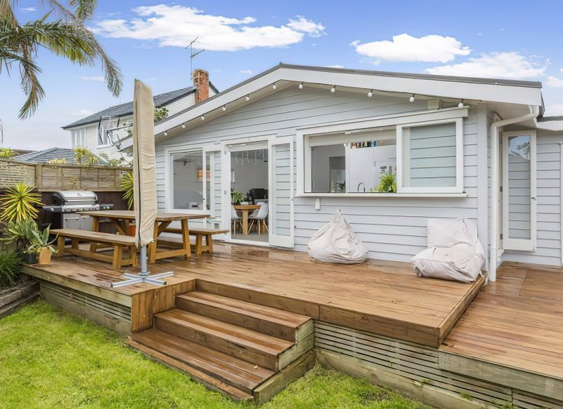 Frances Street, Hauraki