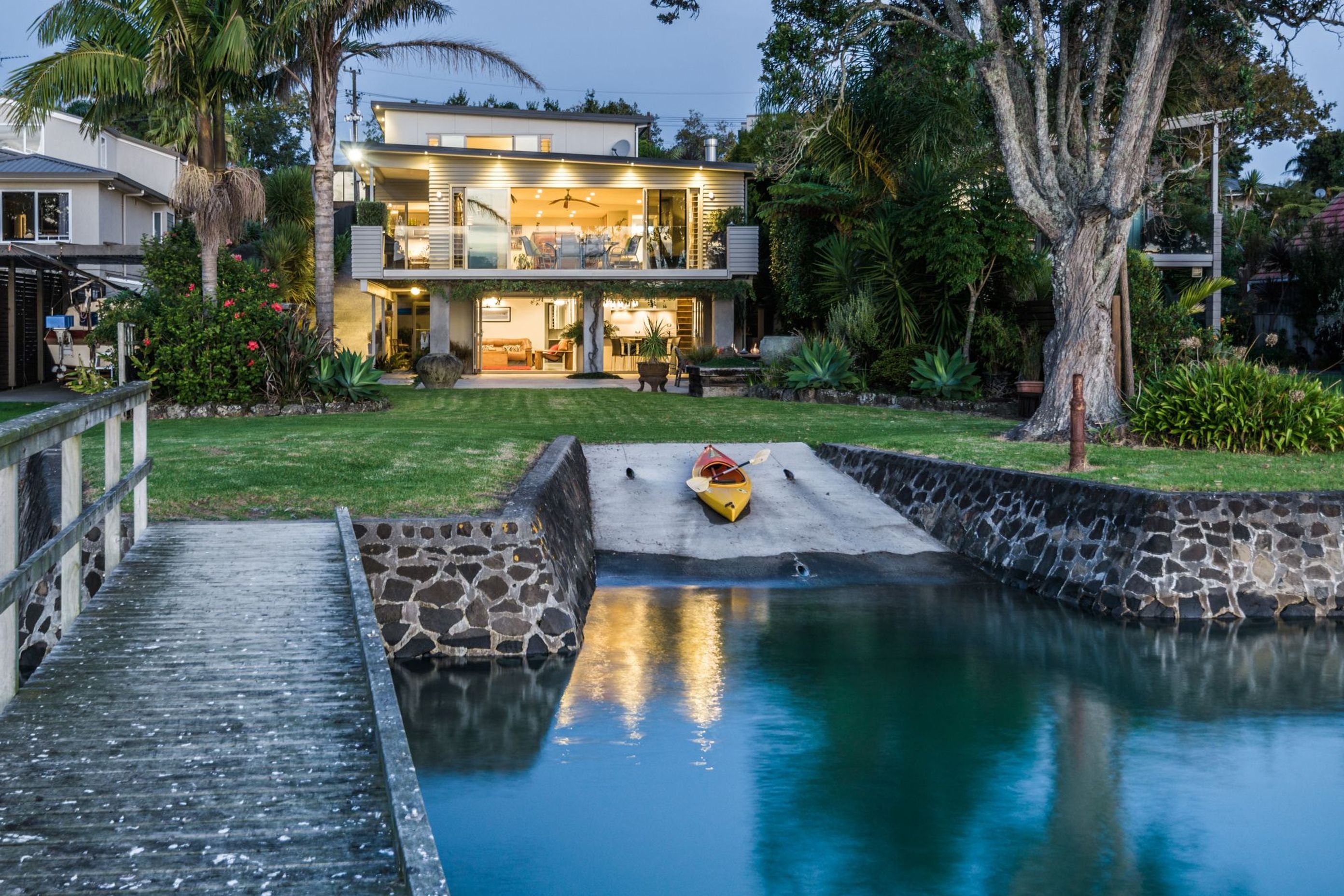 Herald Island Renovation &amp; Extension