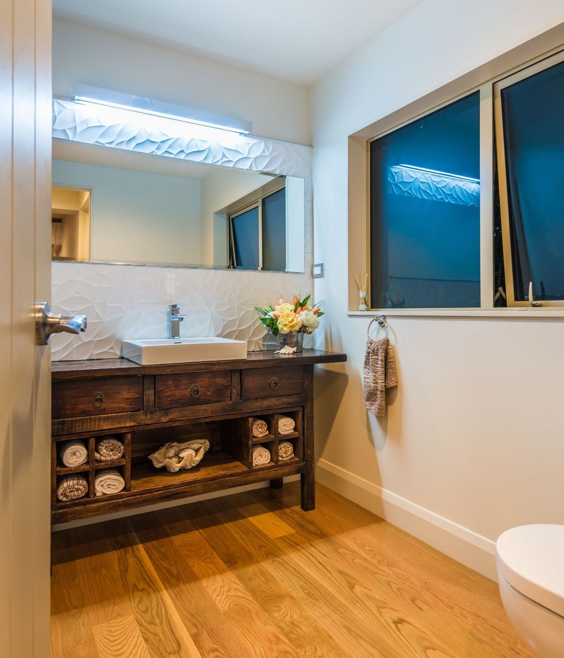 Herald Island Renovation &amp; Extension