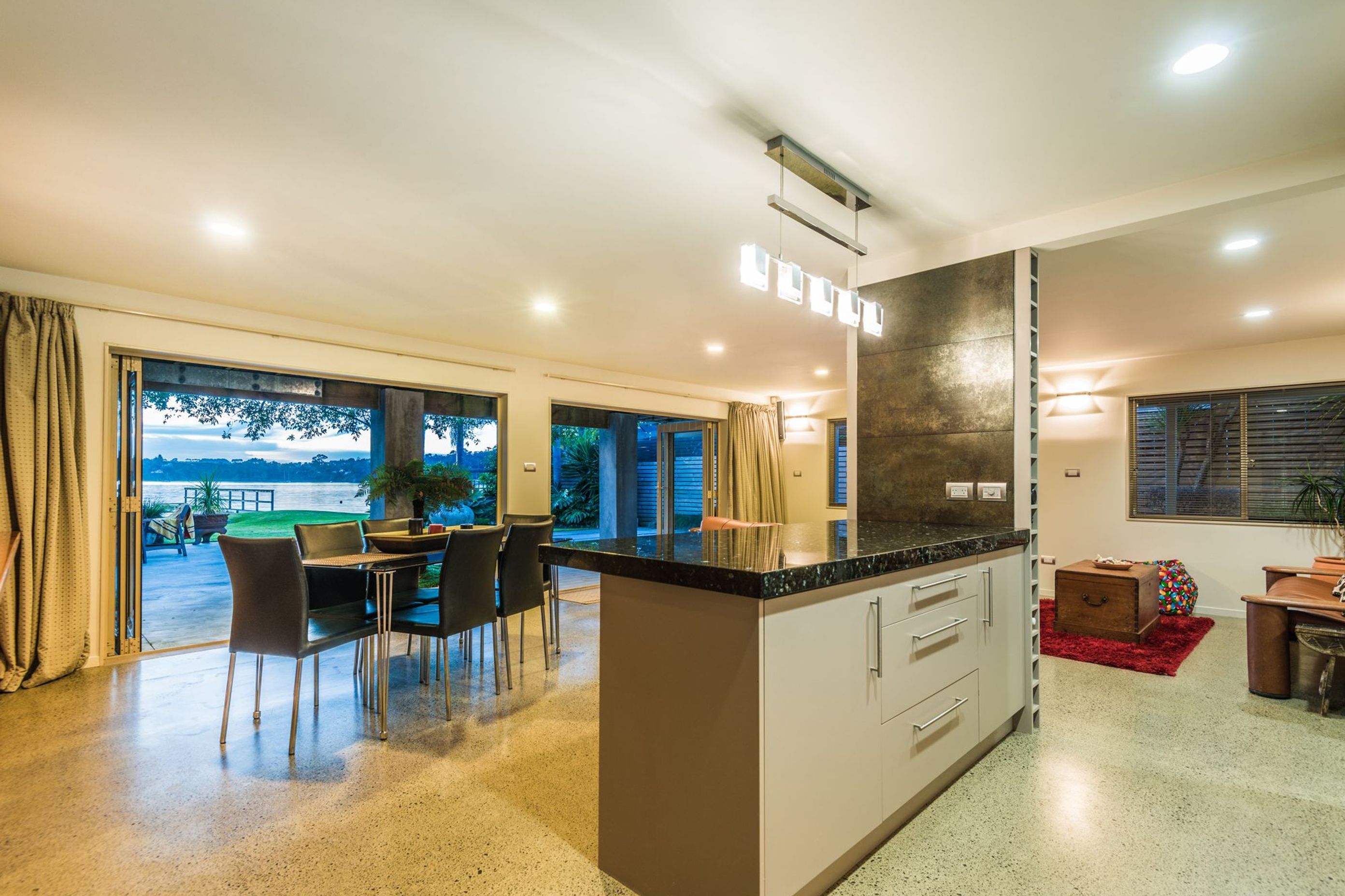 Herald Island Renovation &amp; Extension