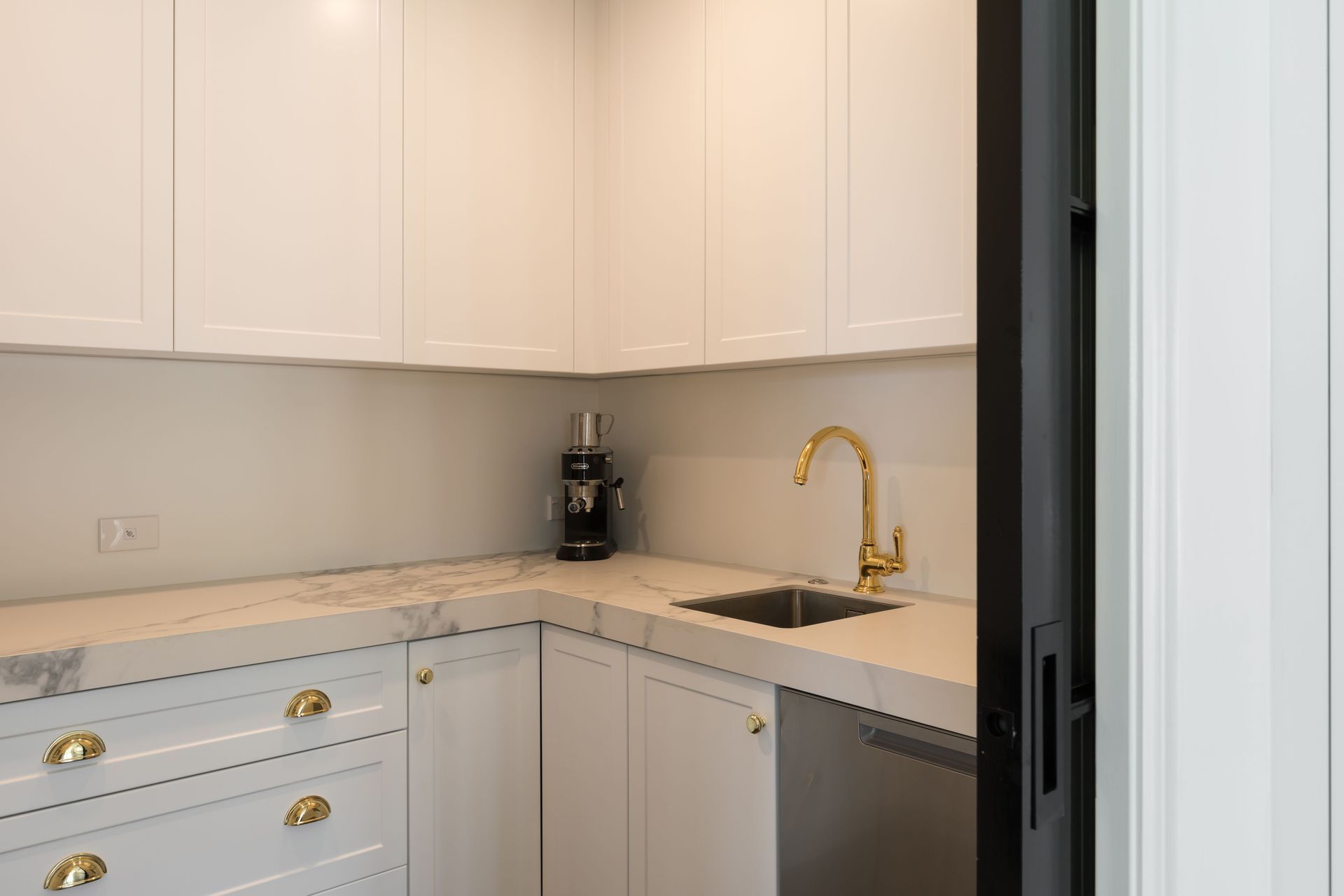 Kohimarama | Kitchen + Living Renovation