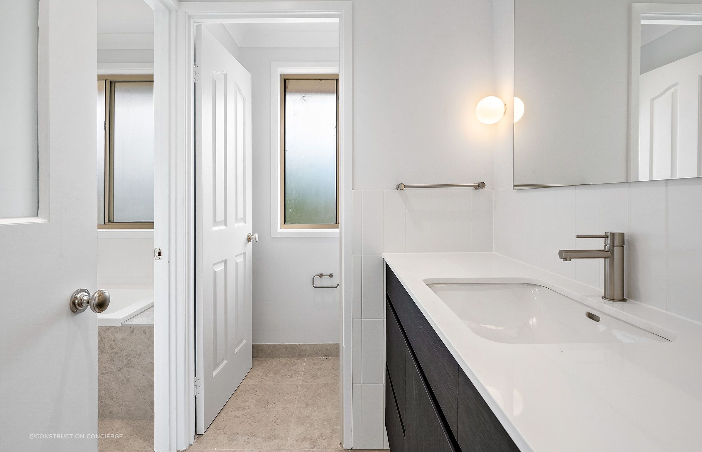 6-Bathroom-v3.jpg