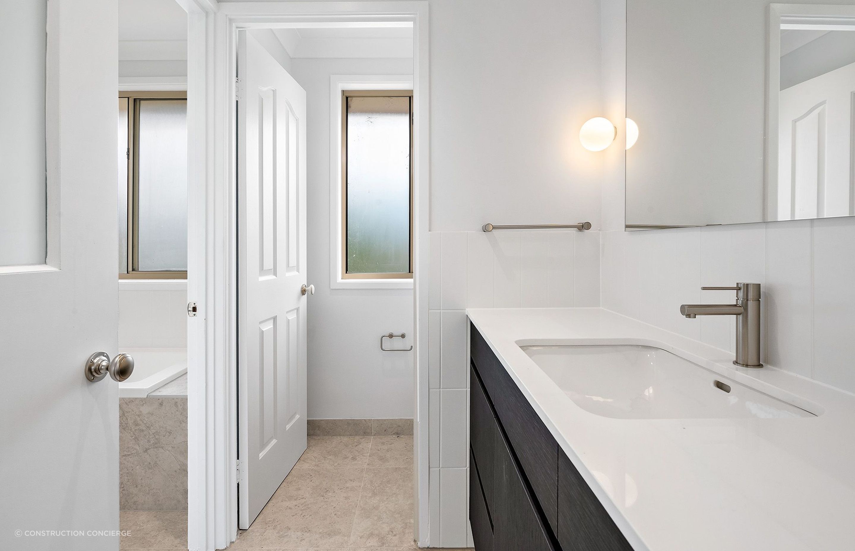 6-Bathroom-v3.jpg