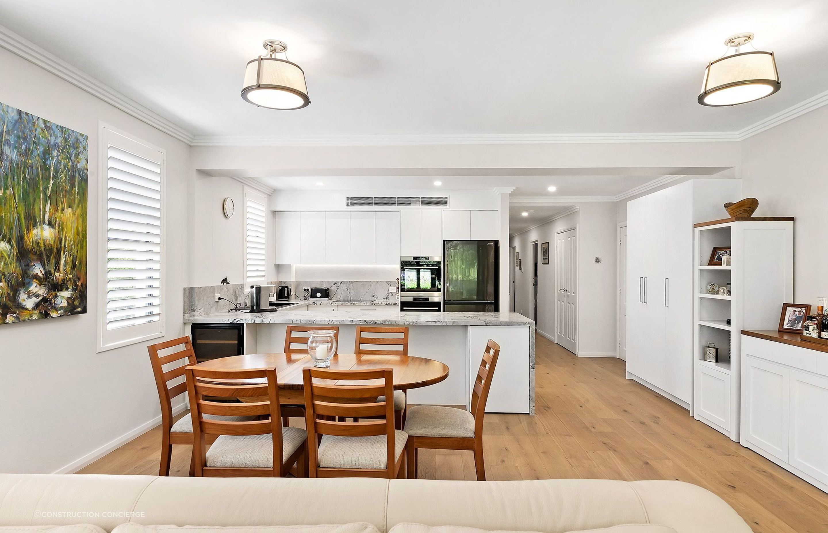 6-Kitchen.jpg