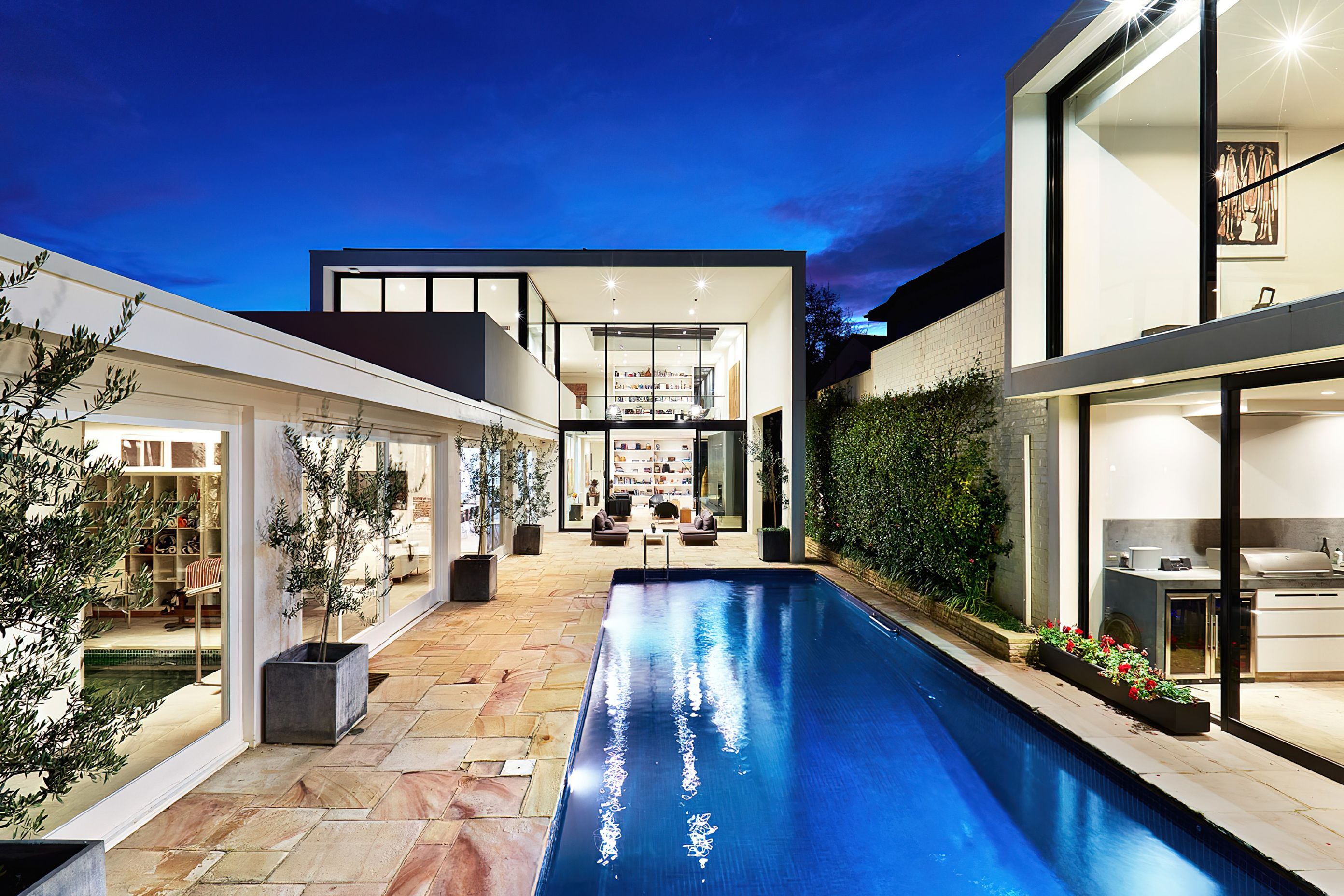 ##Kooyongkoot Road Renovation, Hawthorn