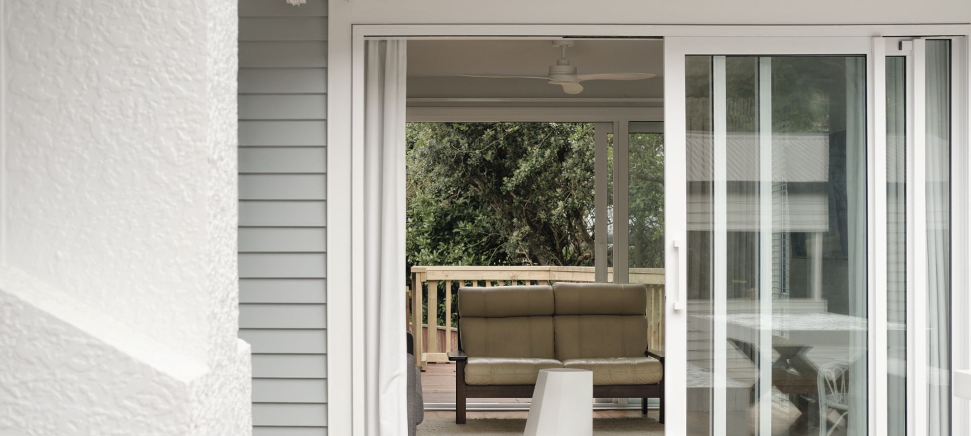 The Contemporary Family Oasis banner