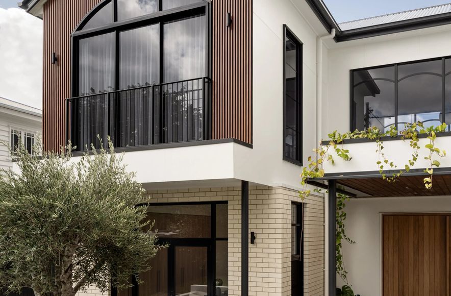 Lenore House - Hawthorne