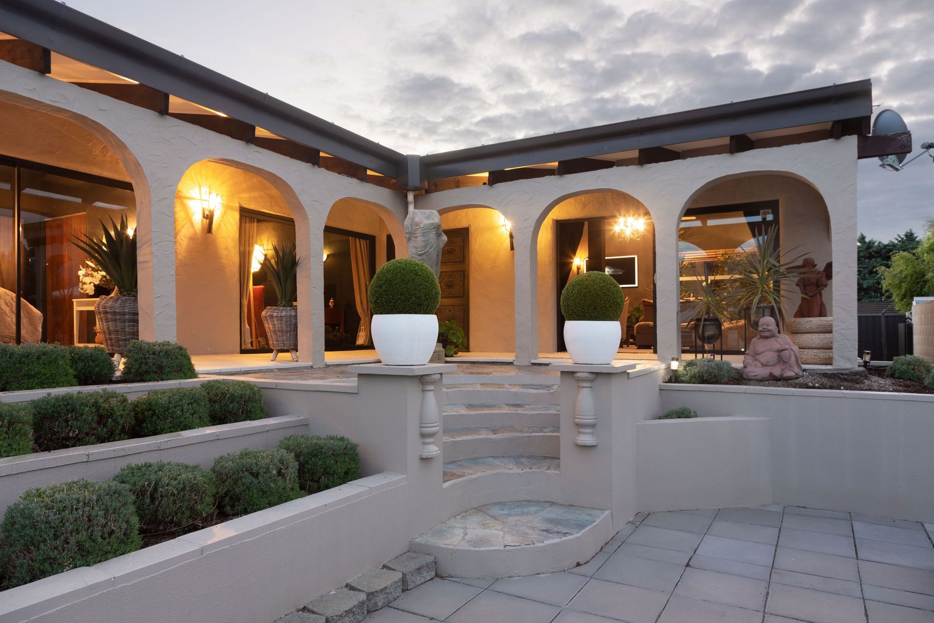 Leitrum Cromwell Entertainers Delight