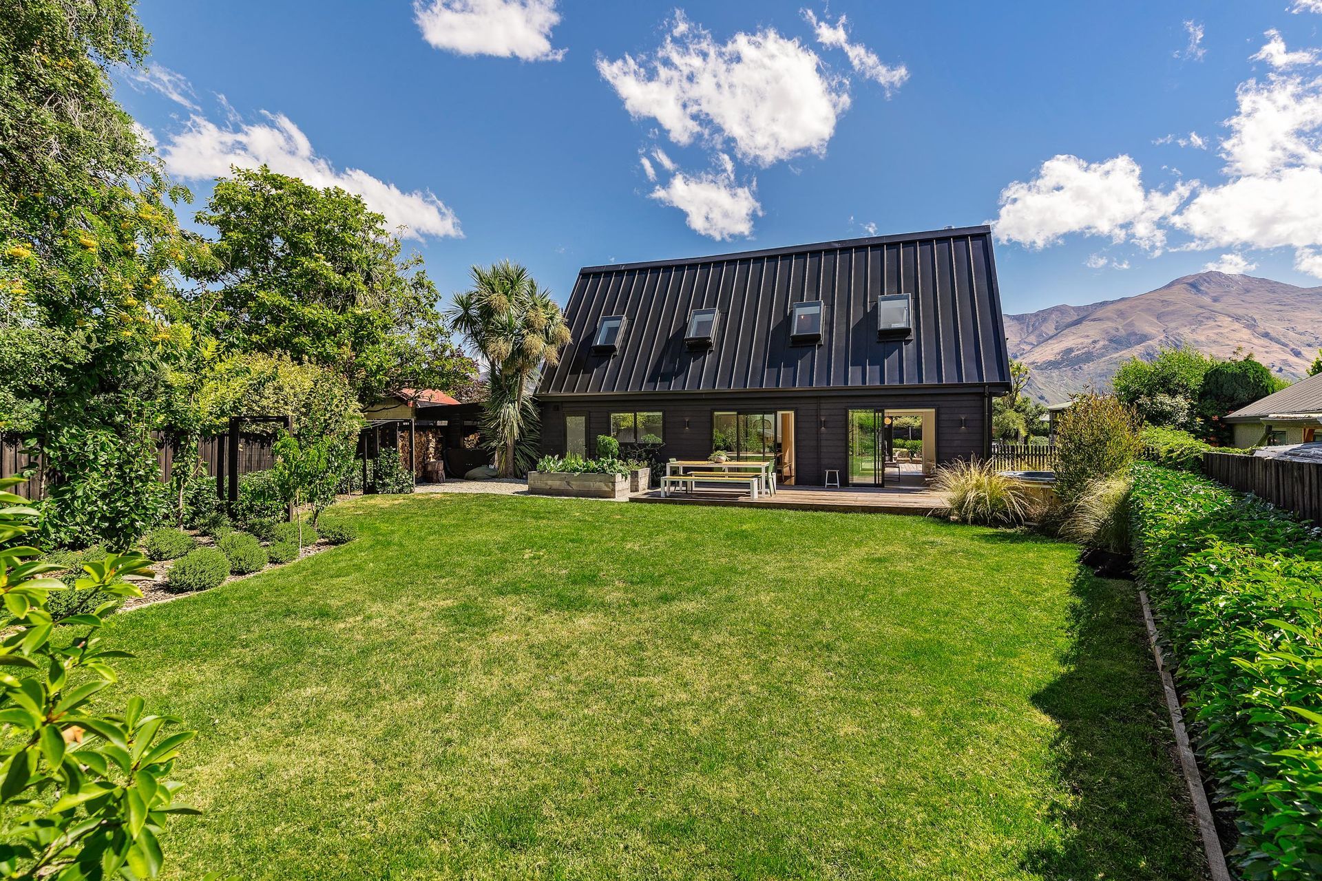 Rimu Lane Reno - Queenstown