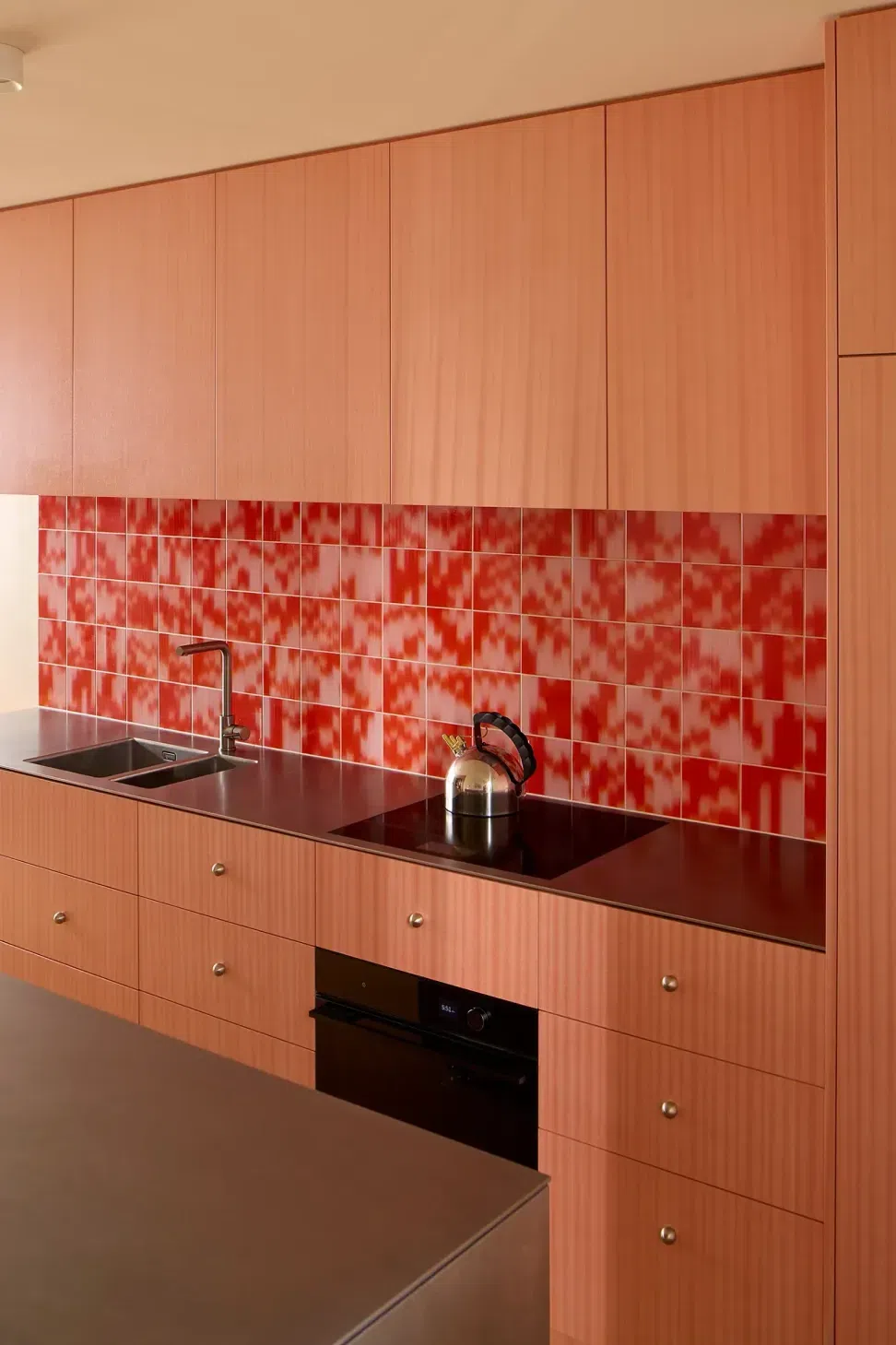 6a20c63c786d953b2aba68aePaddington20by20Natalie20Bradburn20Studio20-20Pink20Dyed20Timber20Veneer207-p-1600.webp