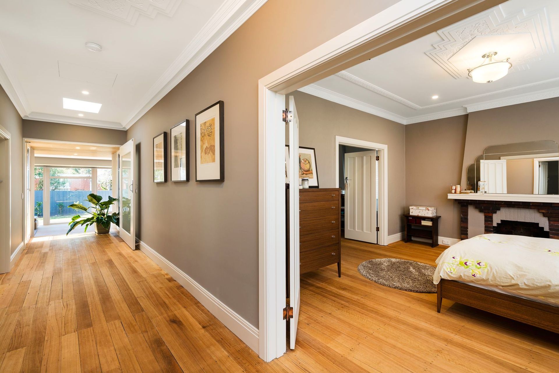 Glen Iris Residence