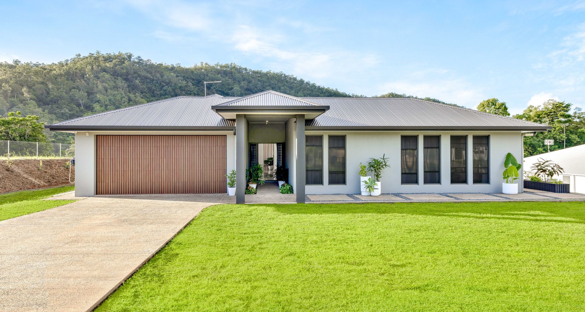 The Edge | Tailored Homes Cairns banner