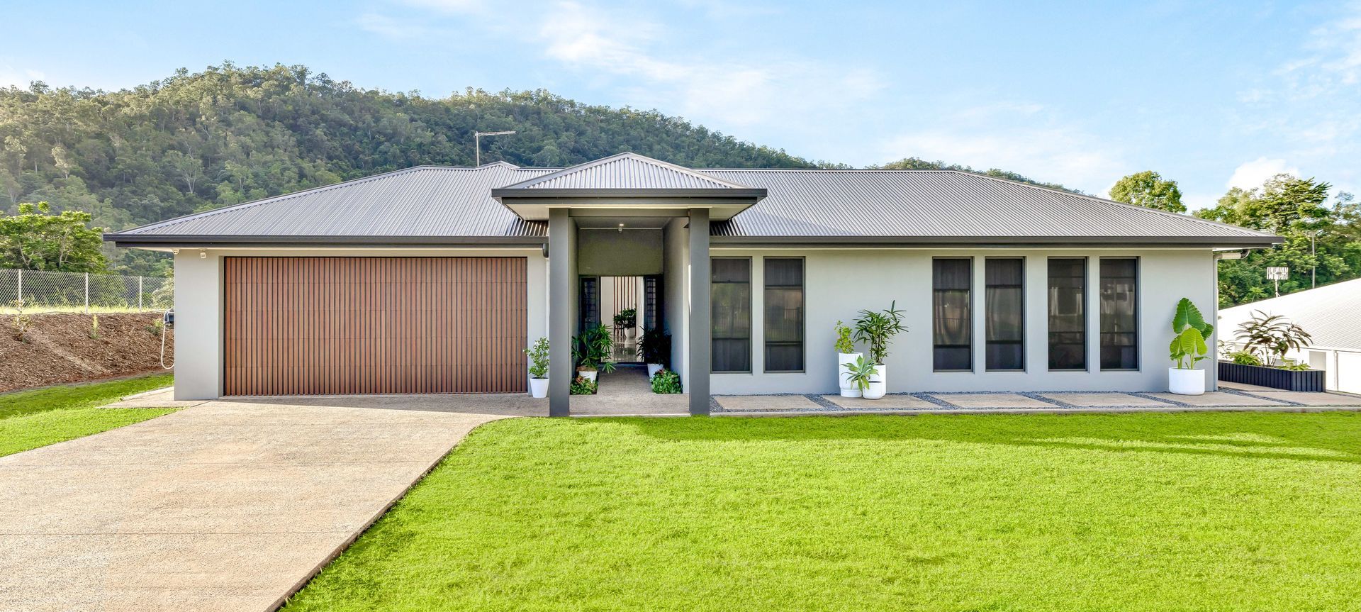 The Edge | Tailored Homes Cairns banner