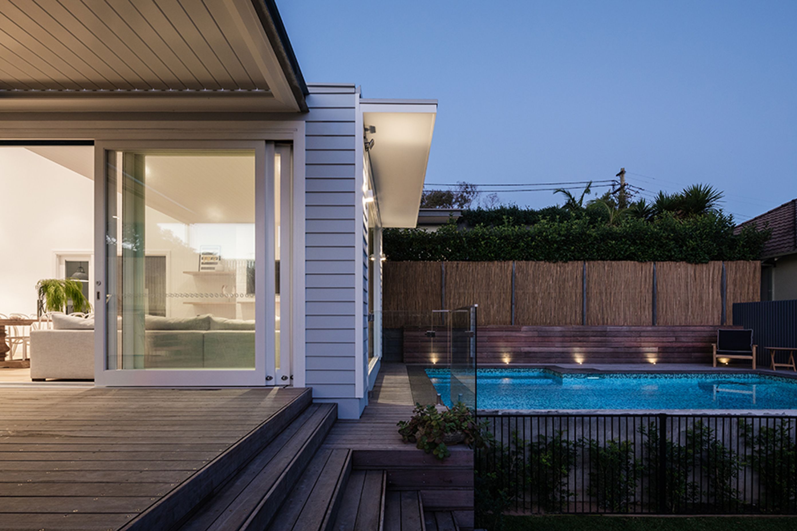 Clovelly House