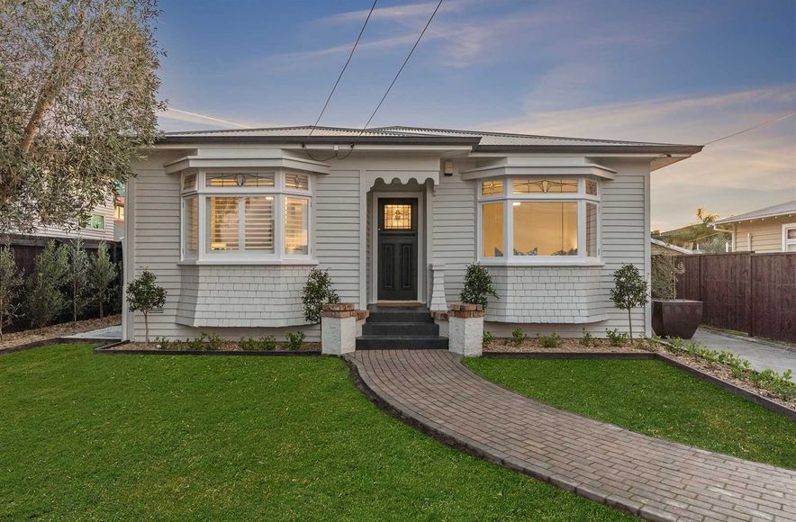 Chevalier Chic, Point Chev