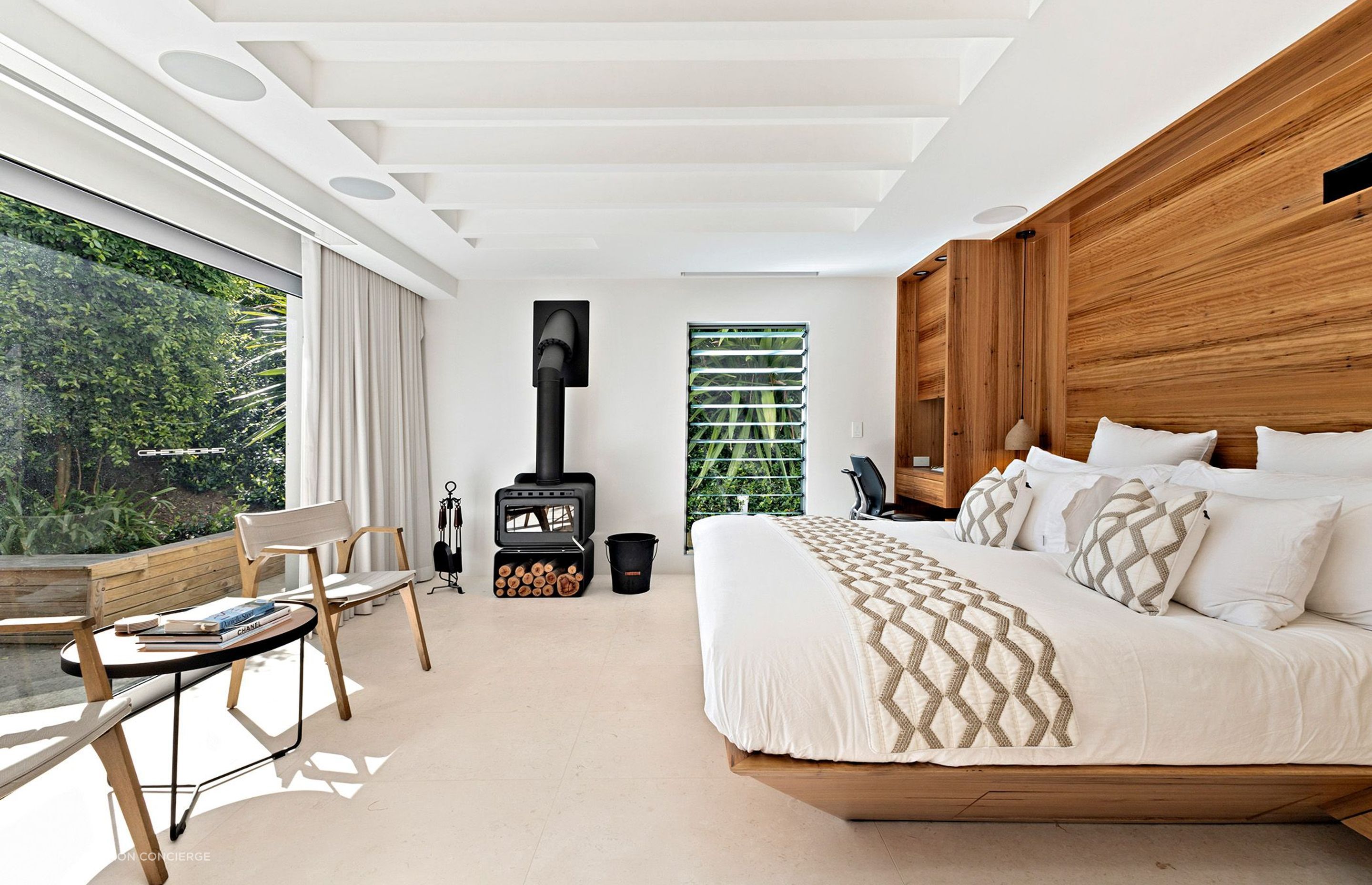 8-Bedroom.jpg
