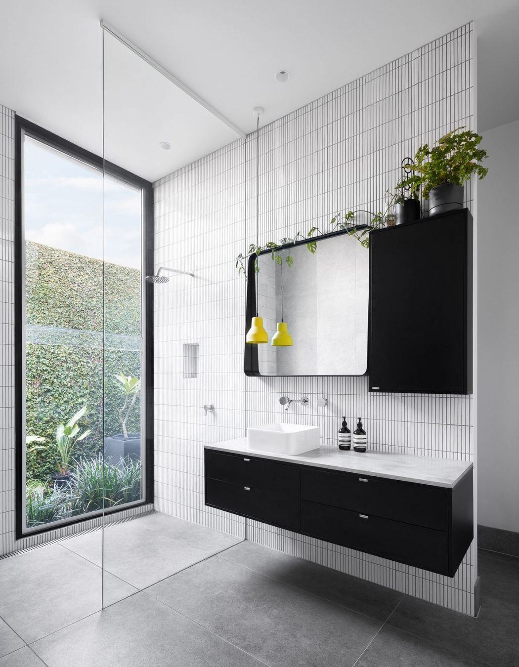 Green Edges Residence