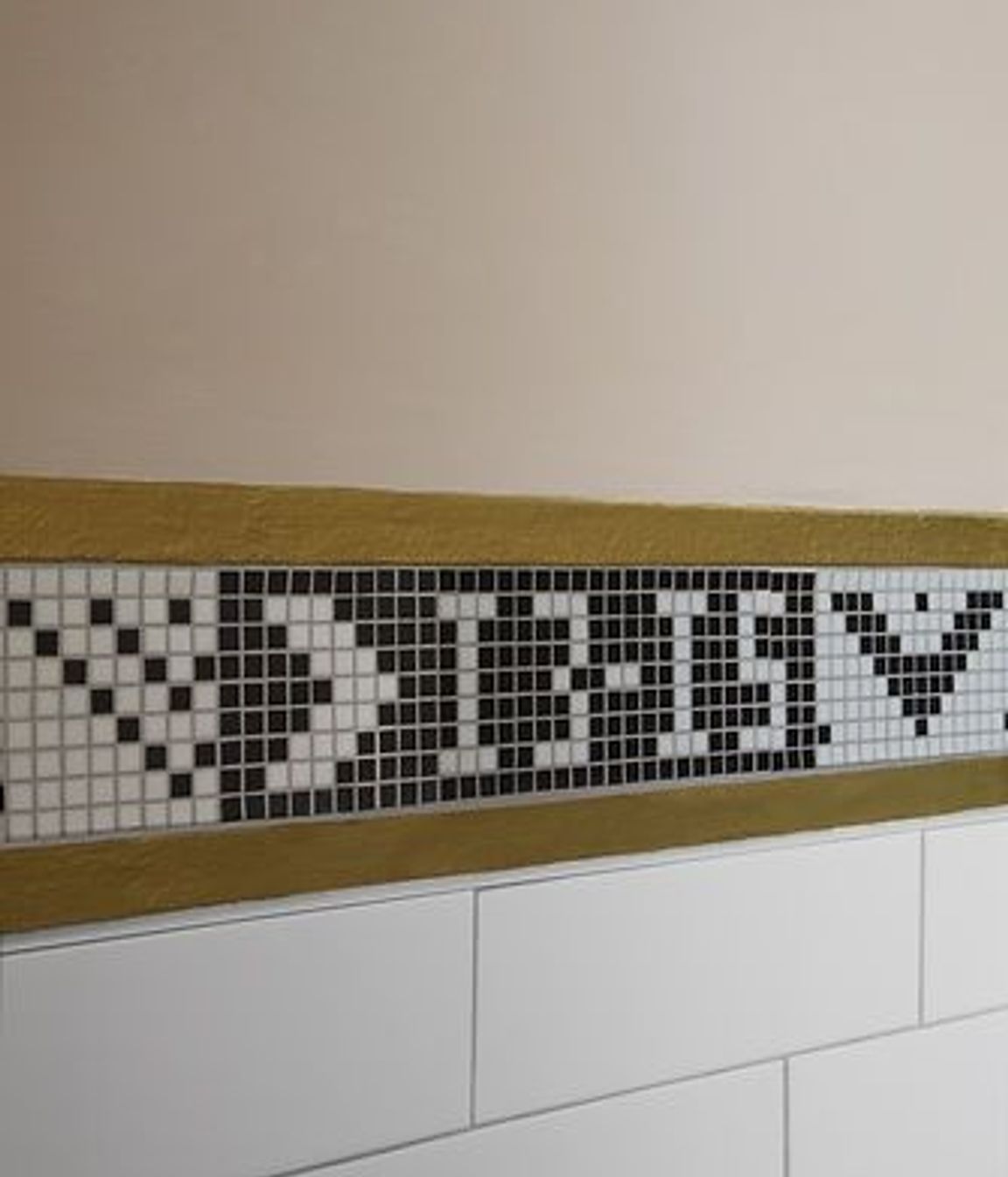 Versailles, Darlinghurst