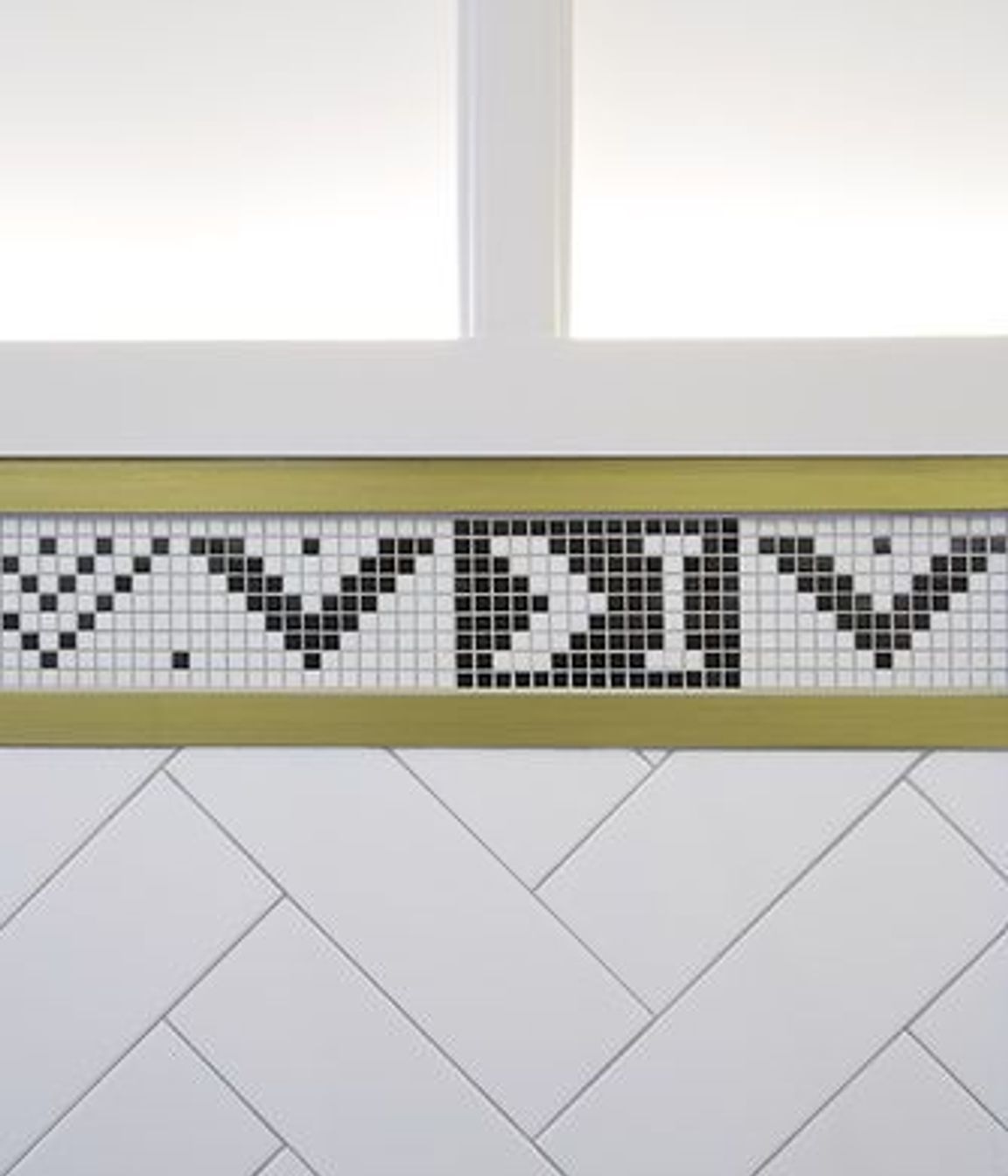 Versailles, Darlinghurst