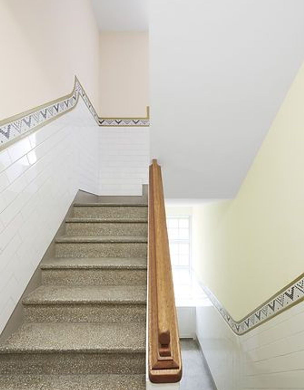 Versailles, Darlinghurst