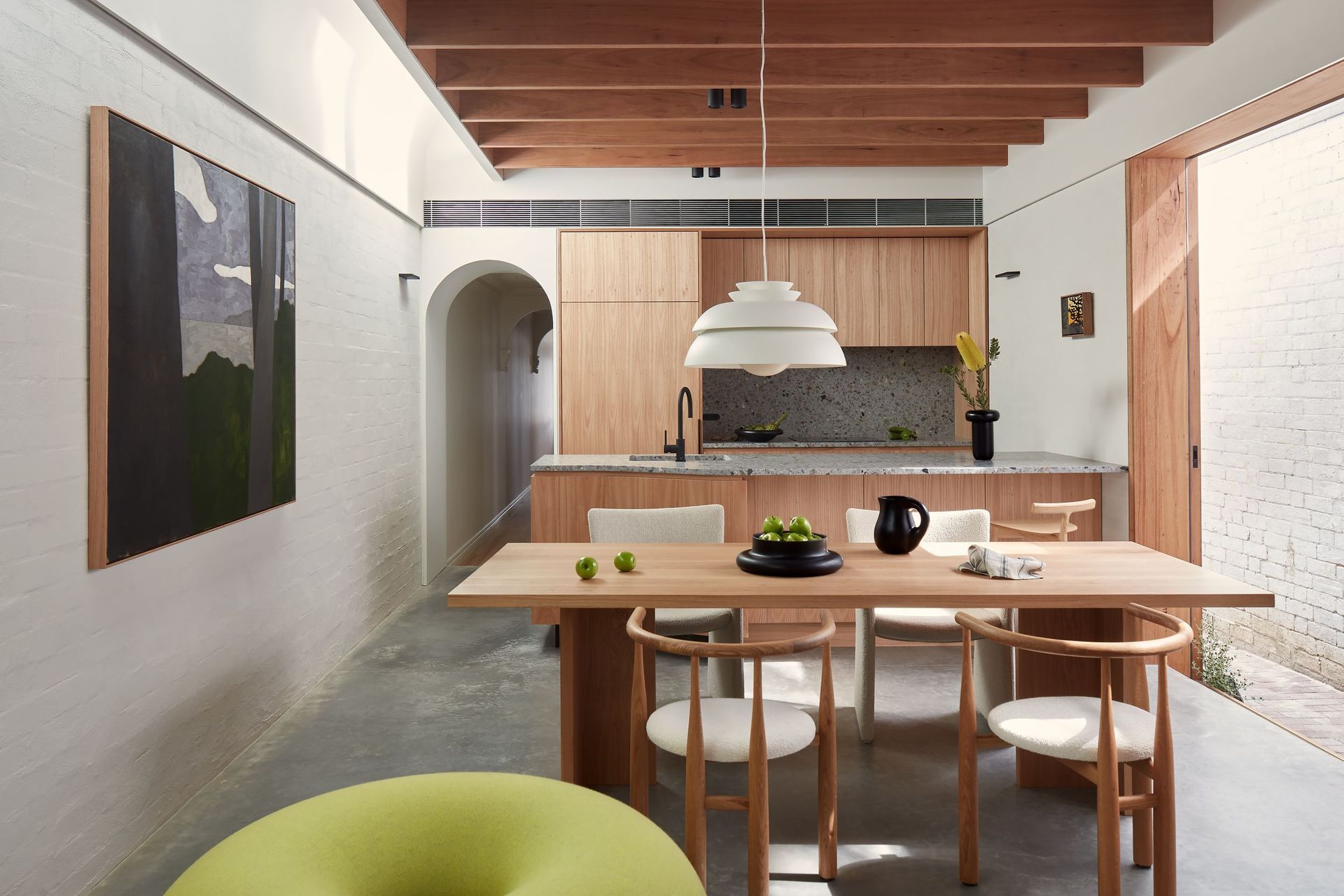 A010HOUSELUPE309dcrop.jpg