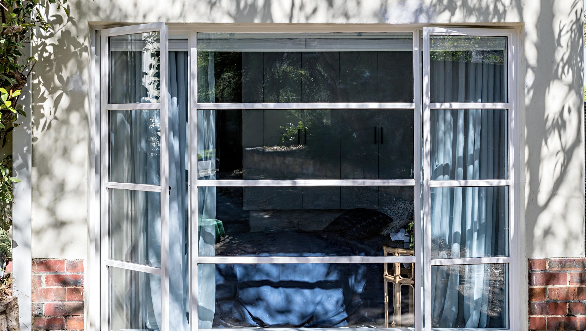 Kew House banner