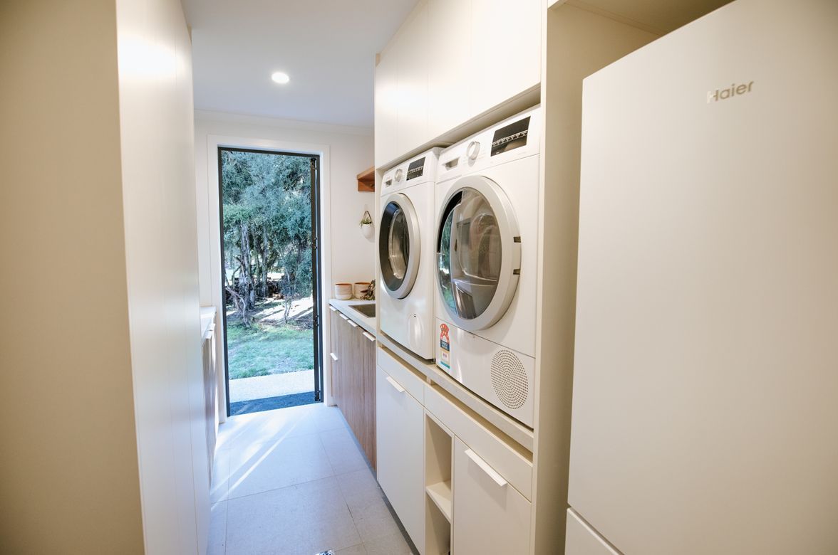 Ewing Place, Wanaka I Laundry