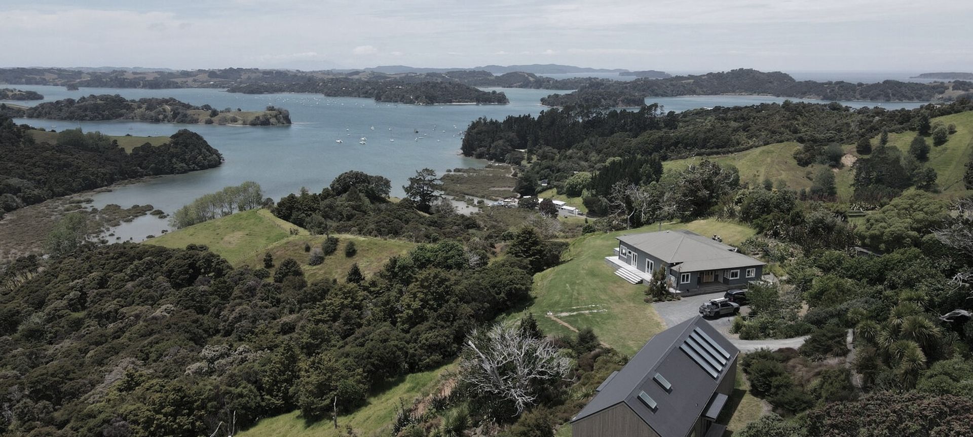 Mahurangi West Road banner