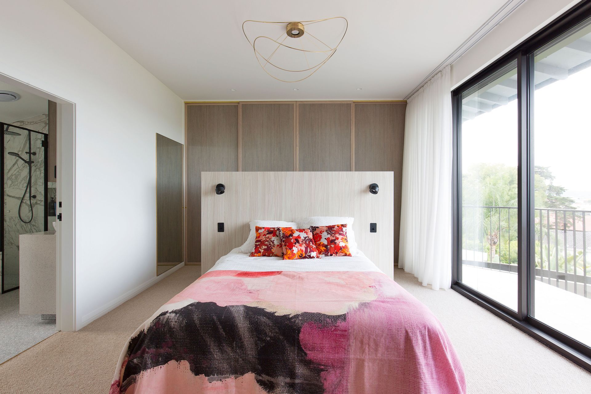 Photography: Simon Whitbread